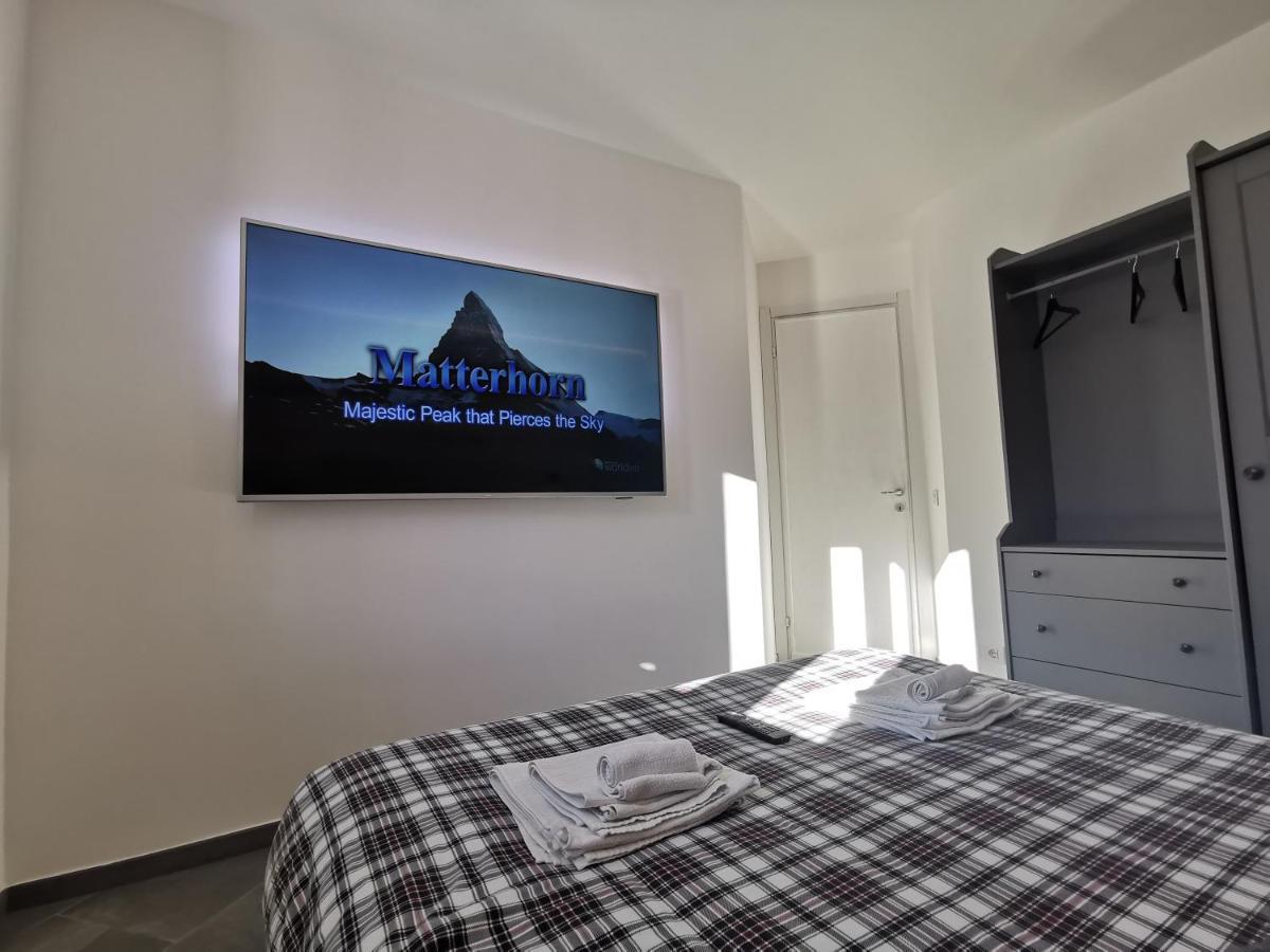 Aura Snowy Peaks Apartment At The Foot Of The Matterhorn - Cerviniaholidays-Com 布勒伊-切尔维尼亚 外观 照片